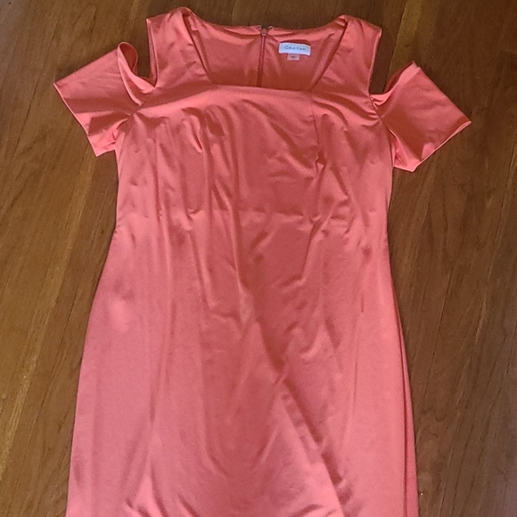 EUC Calvin Klein cold shoulder dress - Picture 1 of 8